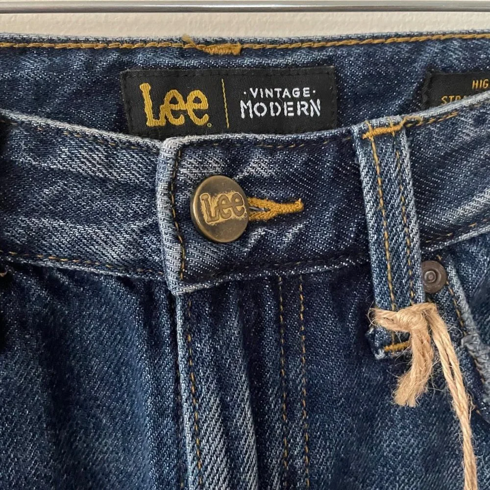 NWT Lee Vintage Modern High Rise Straight Leg Ankle 25 KC Blues - Picture 6 of 16